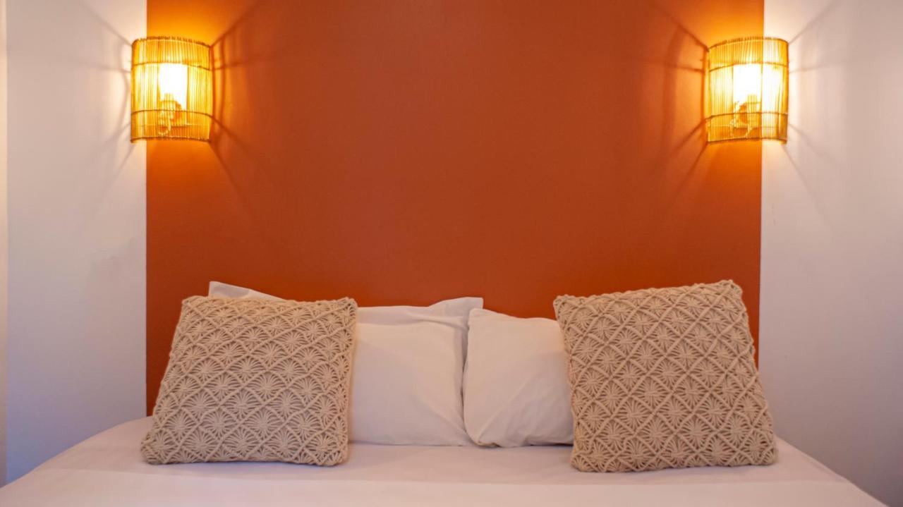 Logis Hotel & Restaurant Du Parc Gemenos Ngoại thất bức ảnh